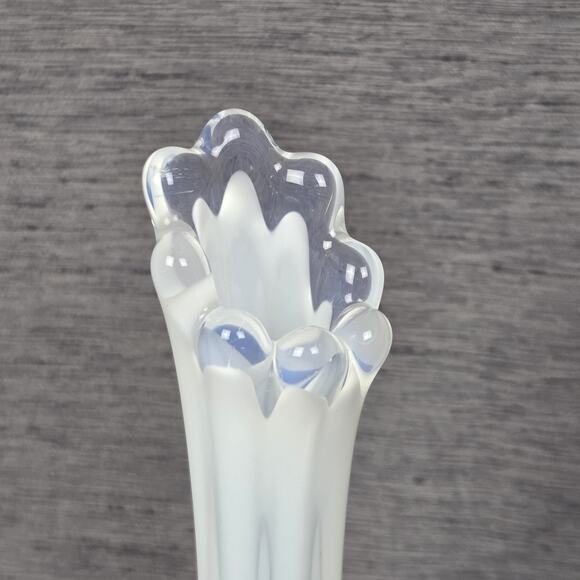 Vintage Fostoria Bud Vase Swung Art Glass 6.5" Whtie Opalescent Ruffled Ribbed - Picture 3 of 9